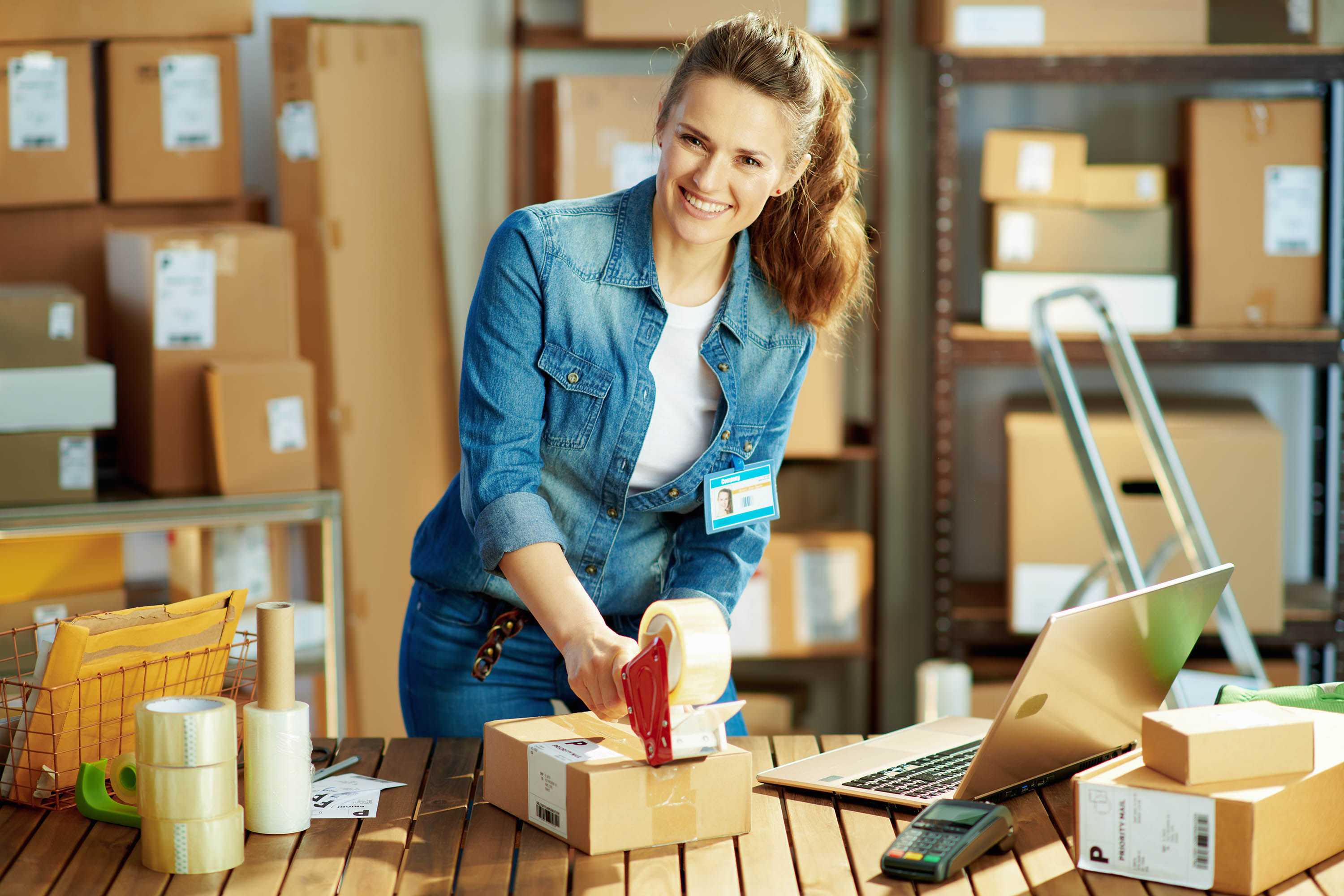 Dévidoir adhésif sécurité