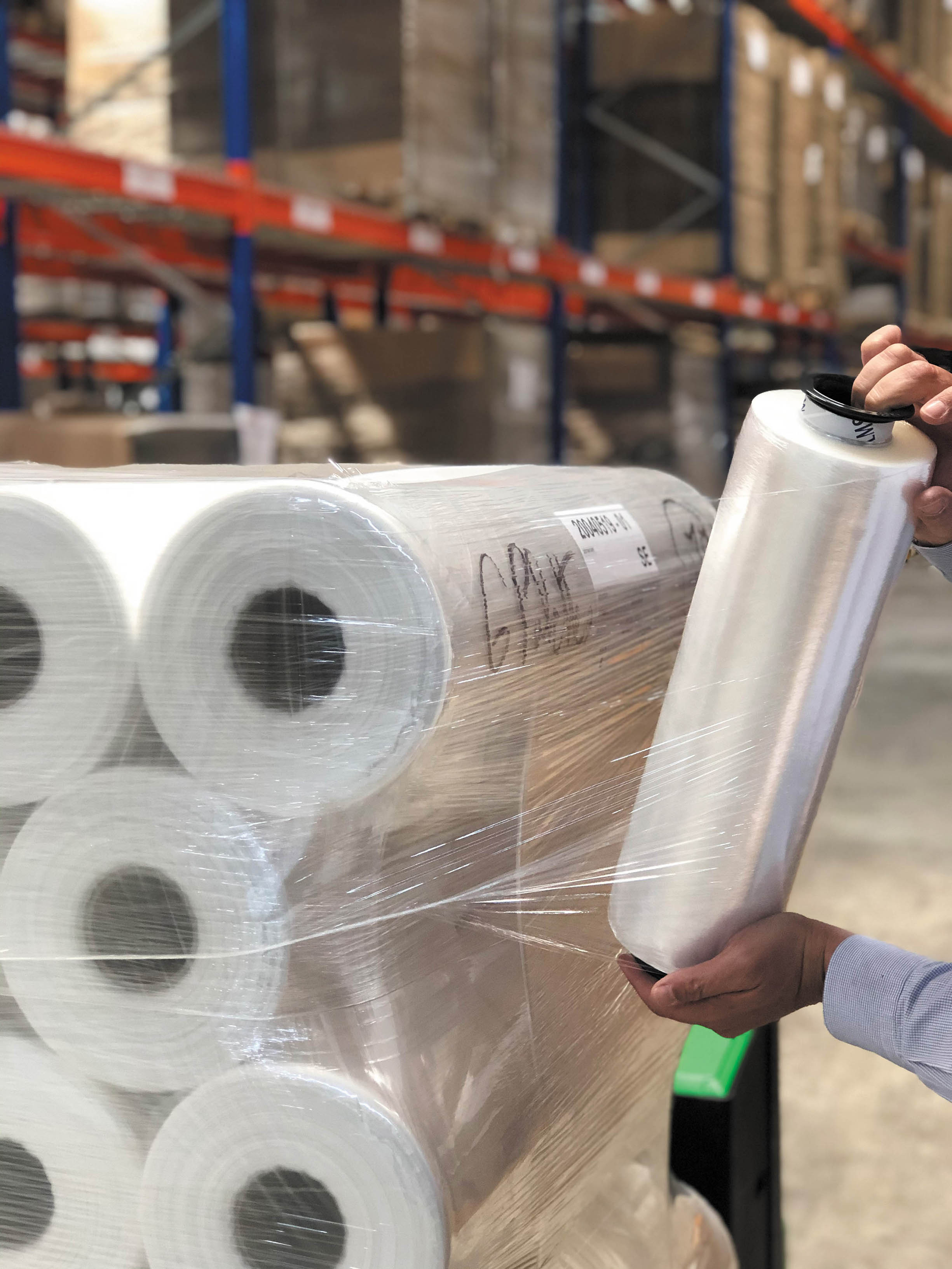 Film pré-étiré manuel soufflé transparent en carton